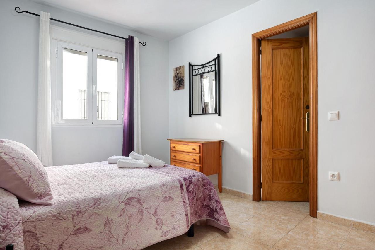 Adosado Conil Centro - Familias Apartment